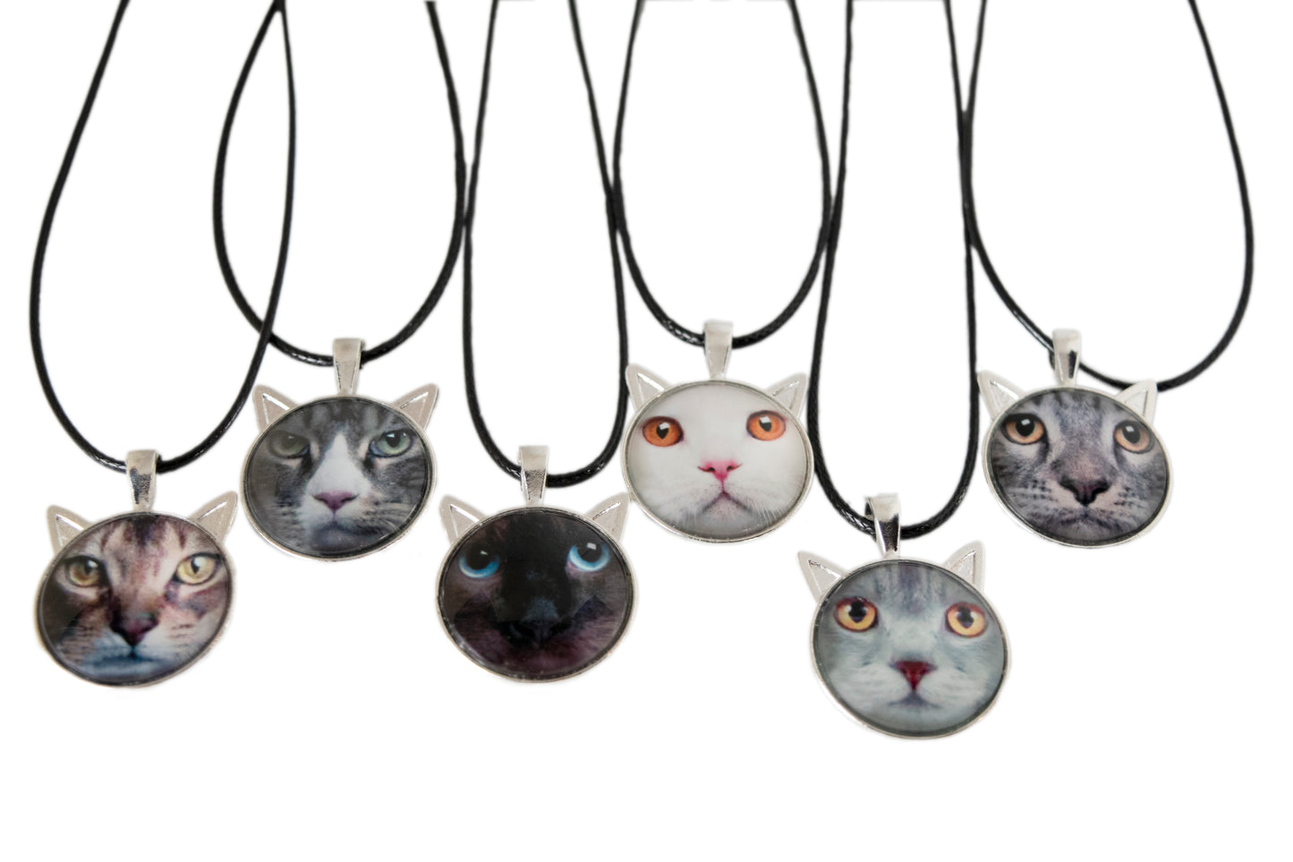 Pendentif Tête de CHAT– Élégance Féline