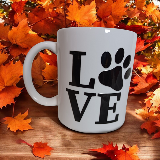 ☕ Mug “LOVE Patte” – L’amour version poilue 🐾